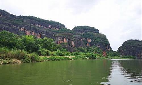 鹰潭龙虎山旅游攻略一日游线路_鹰潭龙虎山旅游攻略二日游